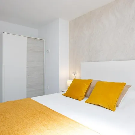 First Line, Sea Views, Y Mar By Mellow *